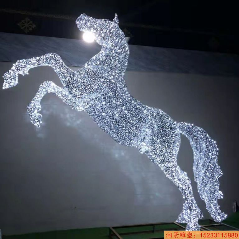 不锈钢花片镂空马雕塑 可以亮光的马雕塑6