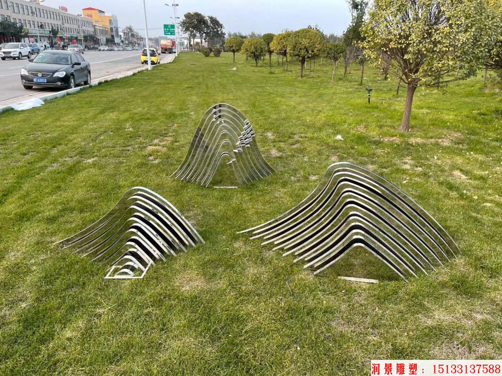 不锈钢假山雕塑 草坪装饰假山景观雕塑1